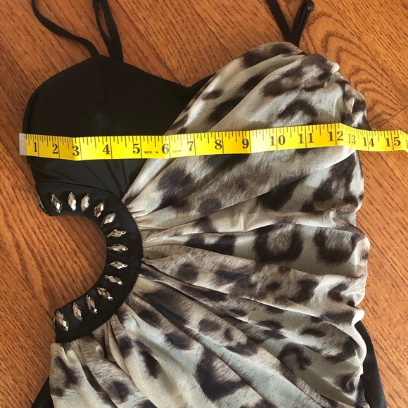 Black gorgeous dress with adjustable straps - Picture 4 of 6